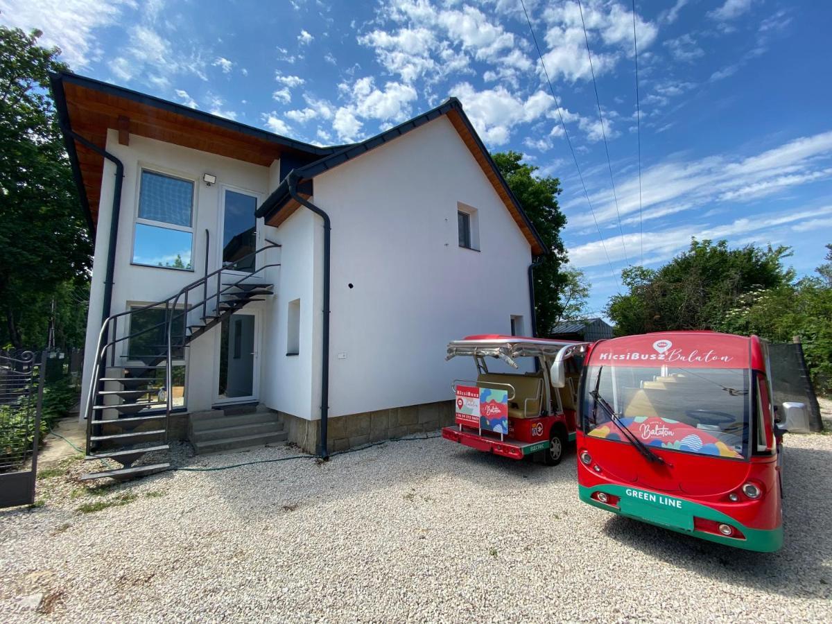 Bike & Fun Apartments - Balatonakarattya Exterior photo