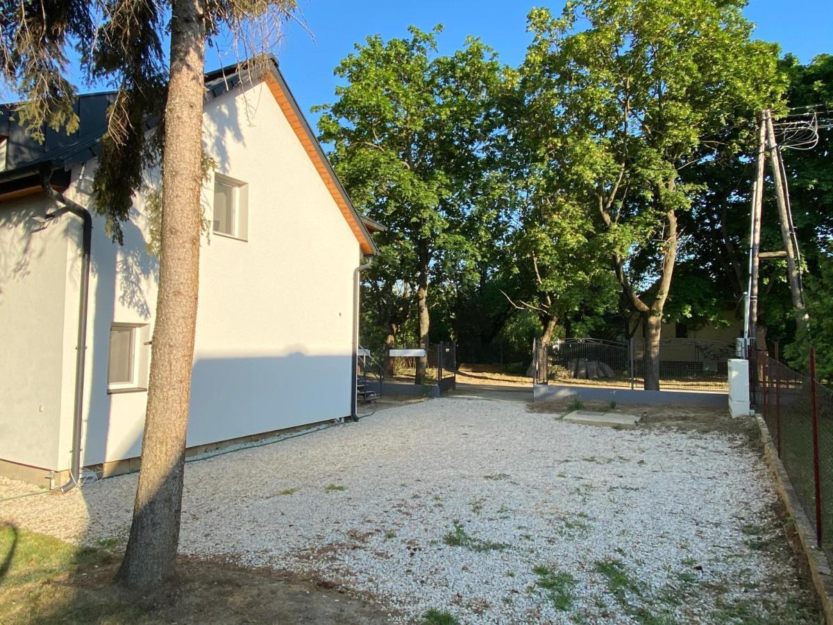 Bike & Fun Apartments - Balatonakarattya Exterior photo